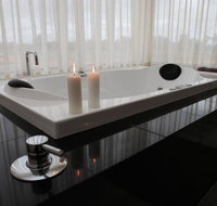 Aurora Cottages Bush Retreat - Whitsundays Accommodation