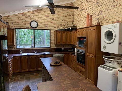 Avalon - Whitsundays Accommodation 3