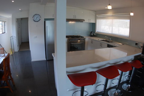 Award Winning Beach Front Retreat - Whitsundays Accommodation 2