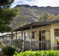 Awonga Cottages - Whitsundays Accommodation