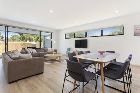 AZURE - ROSEBUD - Whitsundays Accommodation 1
