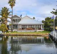 Bancroft Bay Frontage - Whitsundays Accommodation