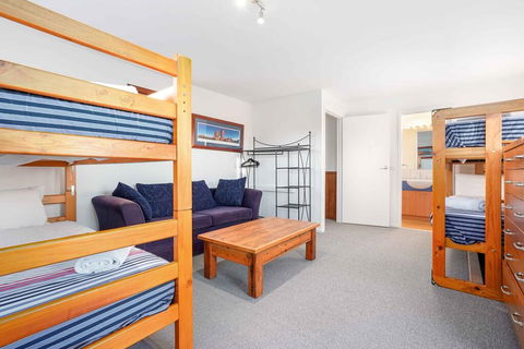 Barcoo - Whitsundays Accommodation 2