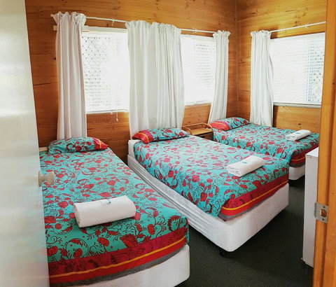 Bargara Gardens Boutique Villas - Whitsundays Accommodation 3