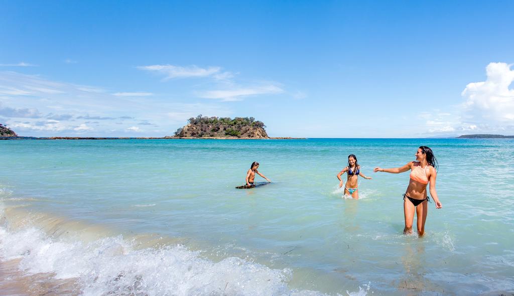 Broulee NSW Whitsundays Accommodation