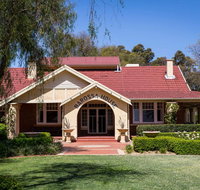 Barossa House - Whitsundays Accommodation