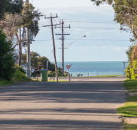 Bay Beach Beauty - Whitsundays Accommodation