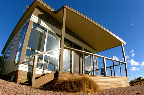 Bay Of Islands Apartments - Whitsundays Accommodation 1