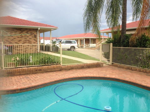Baybrook Motor Inn - Whitsundays Accommodation 1