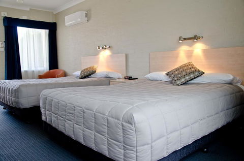 Baybrook Motor Inn - Whitsundays Accommodation 2