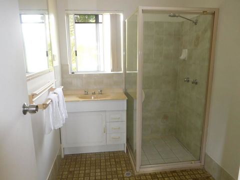 Bayshores Apartment Hervey Bay - Whitsundays Accommodation 3