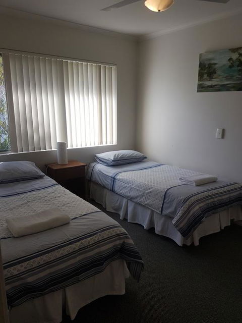 Bayshores Holiday Apartments - Whitsundays Accommodation 1