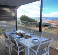 Bayview Beach House Apartment No 2 - Whitsundays Accommodation