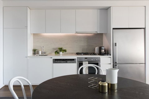 Beach Apartment Port Melbourne - Whitsundays Accommodation 1