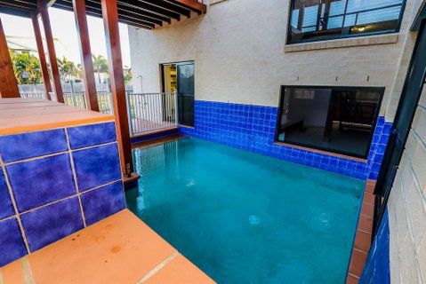 Beach Fansea - Whitsundays Accommodation 2