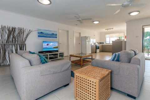 Beach House, Pacific Road, 1/20 - Whitsundays Accommodation 1