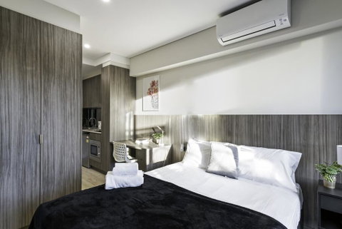 BEACH LOCATION STUDIO // CLOVELLY 1 - Whitsundays Accommodation 2