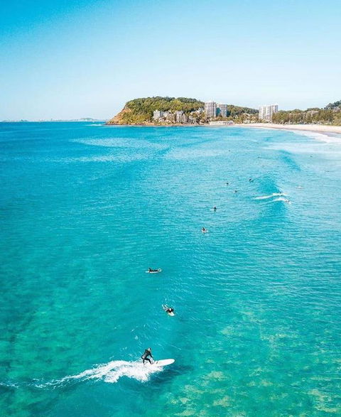 Beach Side Ocean Burleigh Heads 3 Bedroom Family Accomodation - Whitsundays Accommodation 3
