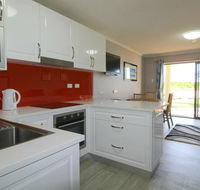 Beachfront 2 25 Willow Street - Whitsundays Accommodation