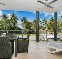 Beachfront Apartment with Ocean Views 4 - Whitsundays Accommodation