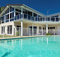 Beachfront Escape - Whitsundays Accommodation