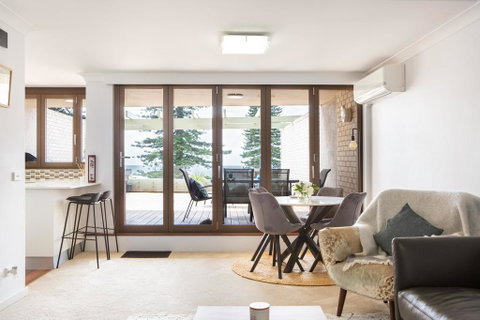 Beachfront Manly Apartment With Parking And Balcony - Whitsundays Accommodation 0
