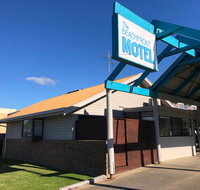 Beachfront Motel - Whitsundays Accommodation