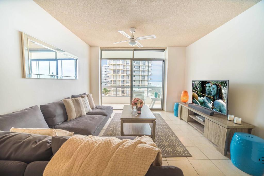 Surfers Paradise QLD Whitsundays Accommodation