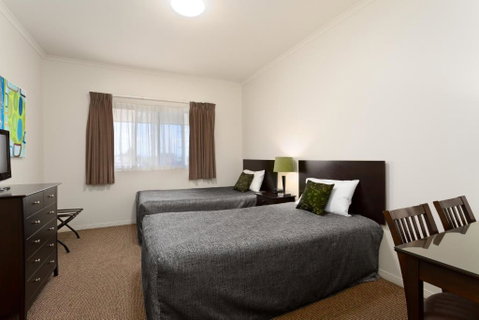 Redcliffe Motor Inn - Whitsundays Accommodation 3