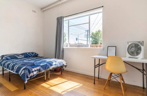 Richmond Private Rooms - 151 Hoddle Homestay - Whitsundays Accommodation 1