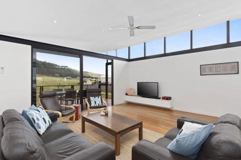 Red Salt - Whitsundays Accommodation 0