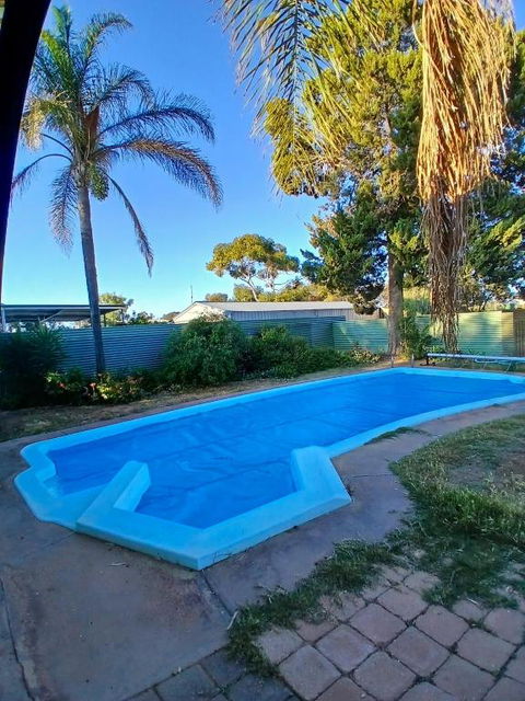 Renovated 3BD With Pool And Spa Bath - Whitsundays Accommodation 1