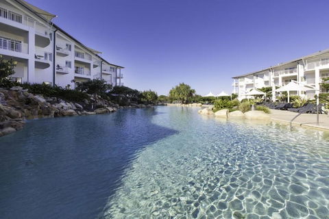 RESORT ON THE BEACH 1219/20 - Whitsundays Accommodation 0