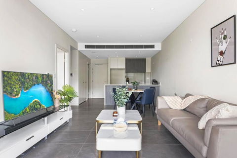 Resort Style Living One Bedroom Apt Olympic Park - Whitsundays Accommodation 2