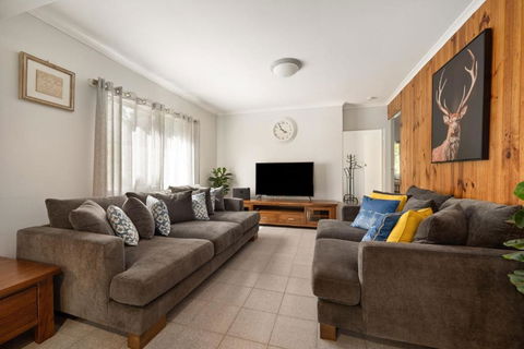 Rest & Relaxation - Whitsundays Accommodation 1