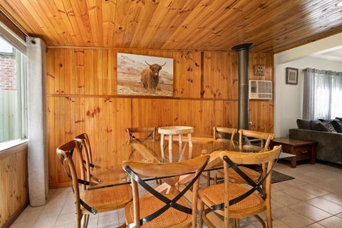 Rest & Relaxation - Whitsundays Accommodation 3