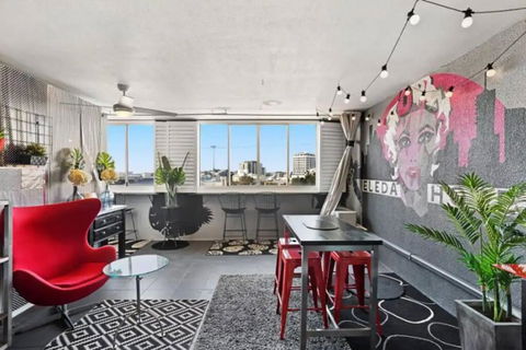 Retro Chic Vibes, Tropical Pool & Prime Location - Whitsundays Accommodation 0