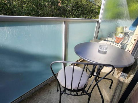 Retro Rose St Kilda Mansions - Whitsundays Accommodation 2