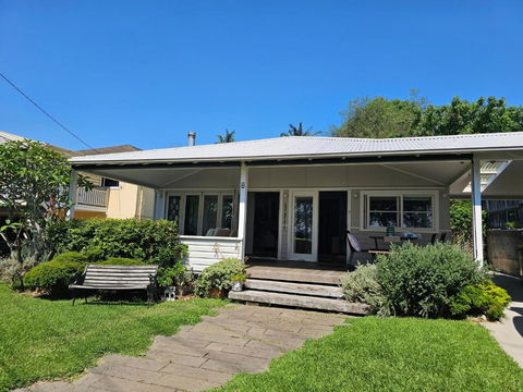 Reverie - Whitsundays Accommodation 0