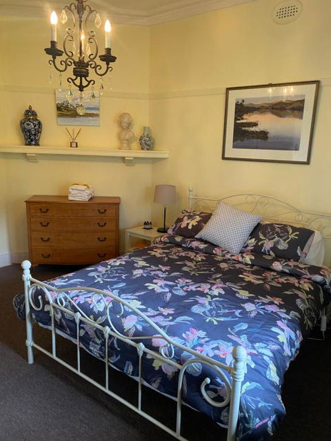 River Front Estate - Whitsundays Accommodation 2