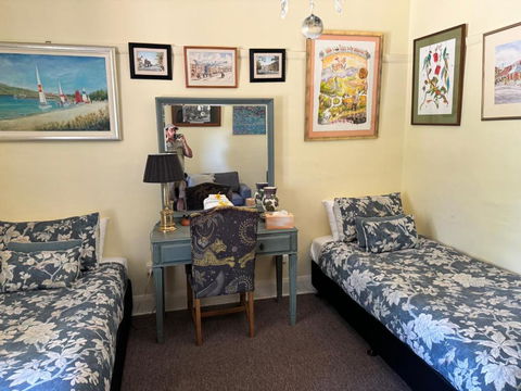 River Front Estate - Whitsundays Accommodation 3