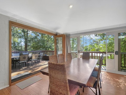 Riverside 3-Bed Townhouse With Spacious Deck & BBQ - Whitsundays Accommodation 0