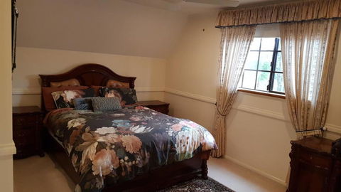 Riverside Vintage Home - Whitsundays Accommodation 3