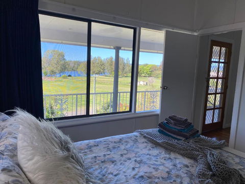 Riverview Place - Whitsundays Accommodation 1