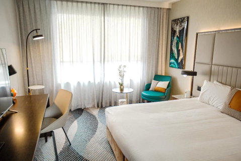 Royal Pacific Hotel - Whitsundays Accommodation 0