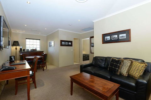 Rydges Armidale - Whitsundays Accommodation 1