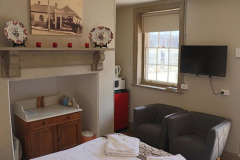 Robinson Cottage - Whitsundays Accommodation 3
