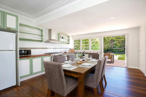 Rodova Cottage - Whitsundays Accommodation 2