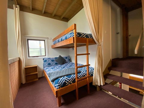 Ropers - Whitsundays Accommodation 3