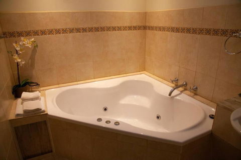 Rose Cottage Yarra Glen - Whitsundays Accommodation 3
